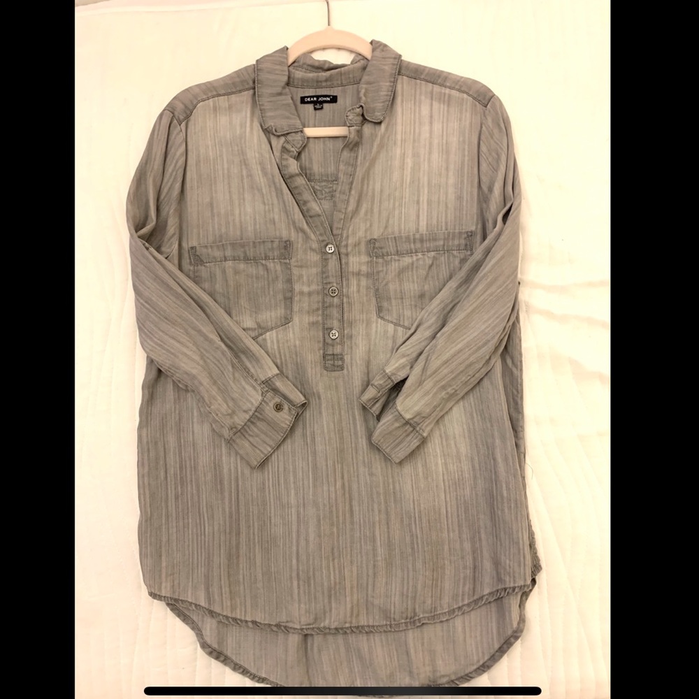 DEAR JOHN | Distressed Gray Button Down Shirt | L